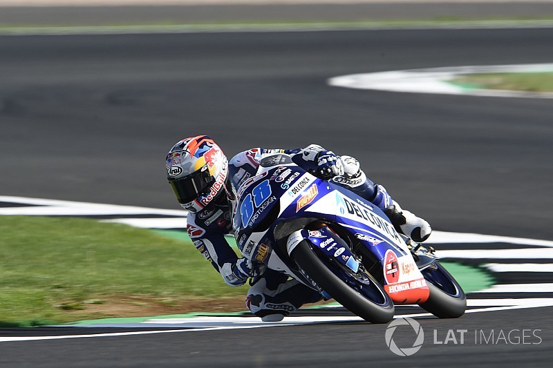 Moto3 Silverstone: Martin pakt zestiende pole, Bezzecchi crasht