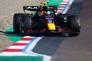 Violent Yuki Tsunoda crash stops F1 Imola GP qualifying