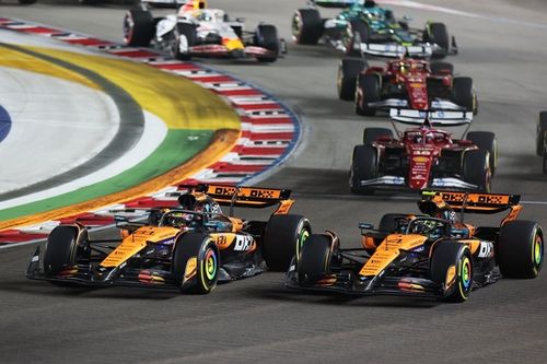 F1: Piastri volta atrás após 'explosão' no rádio por toque de Norris em Singapura