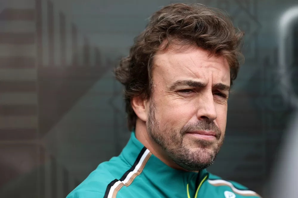 Fernando Alonso, Aston Martin Racing