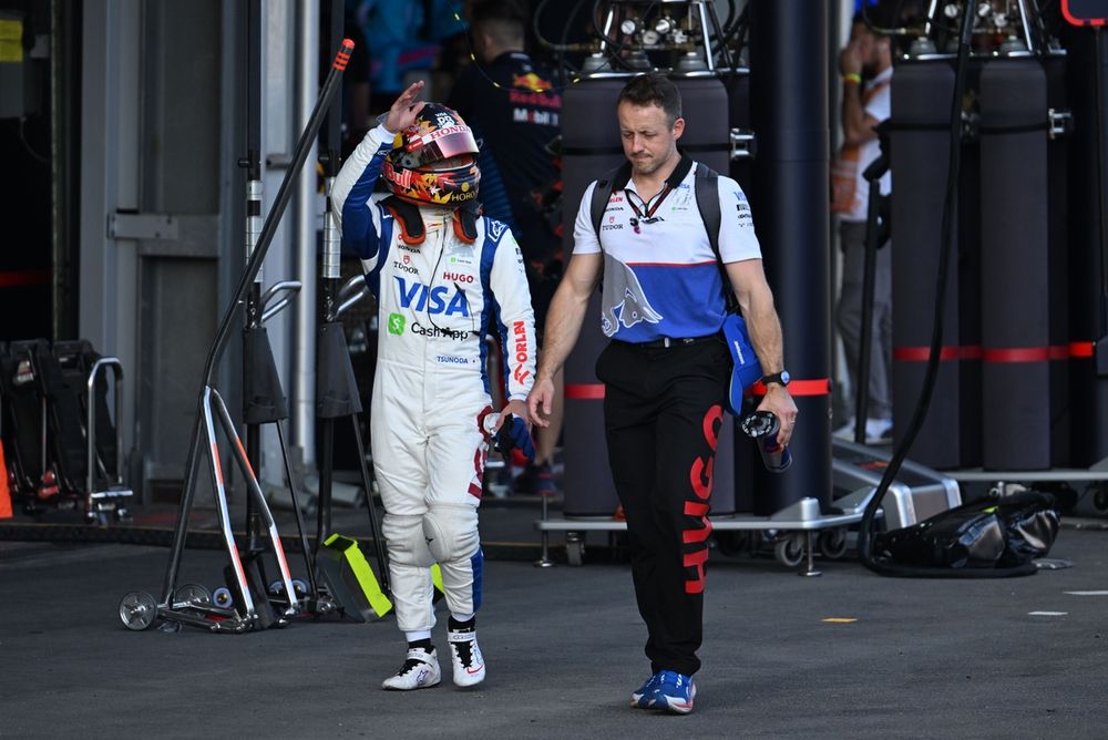 角田裕毅、2戦連続“もらい事故リタイア”からF1シンガポールGP