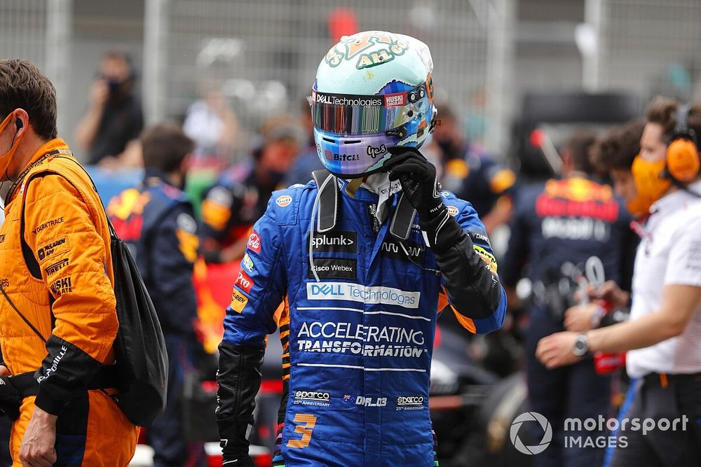 Daniel Ricciardo, McLaren, arrives on the grid