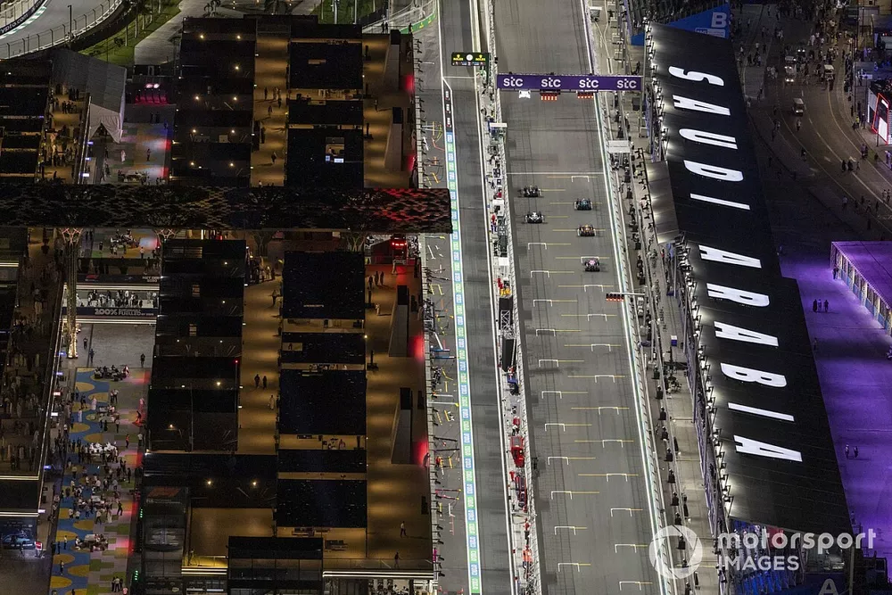 Drivers line up to practice their start procedures at the end of FP2