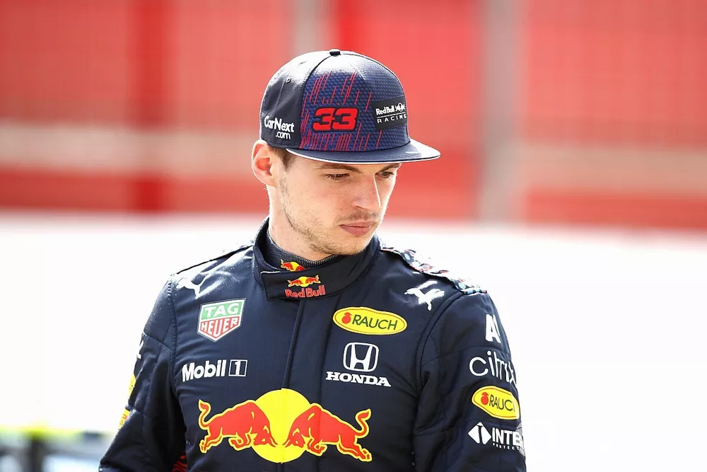 Max Verstappen, Red Bull Racing RB16B 