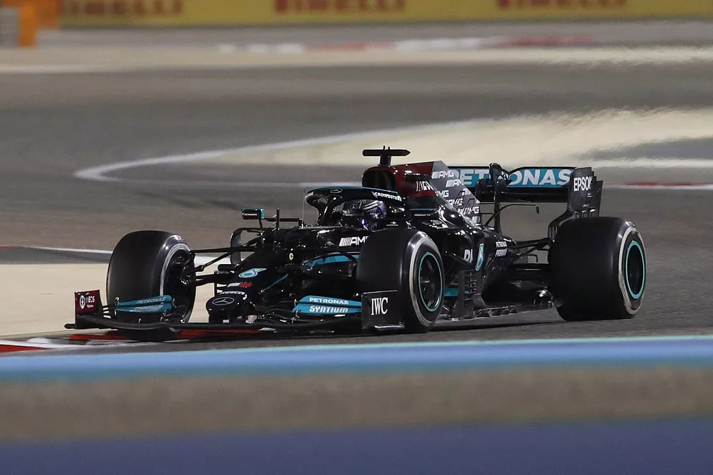 Lewis Hamilton, Mercedes W12