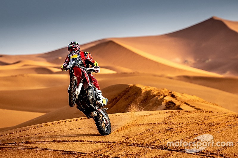 Barreda arranca con buen pie el Dakar 2019