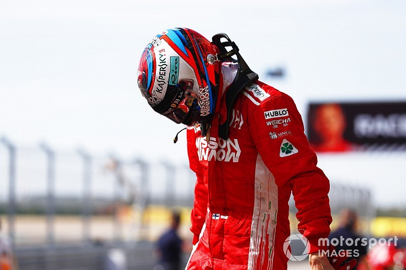 Räikkönen azért távozik a Ferraritól, mert nem tud olaszul?!