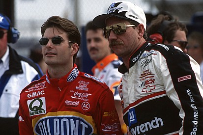 Jeff Gordon: rivalidade com Dale Earnhardt "mudou minha vida"