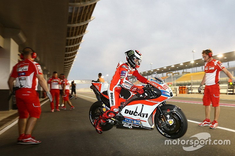 Lorenzo attend de tester les pneus tendres pour juger de sa compétitivité