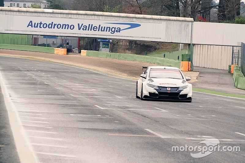 Honda Civic WTCC, test di Vallelunga