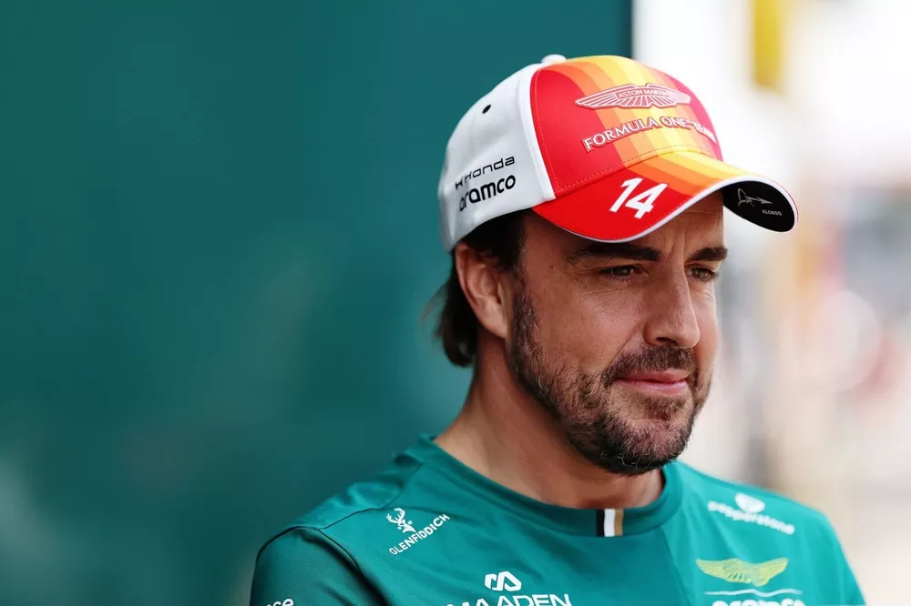 Fernando Alonso, Aston Martin Racing