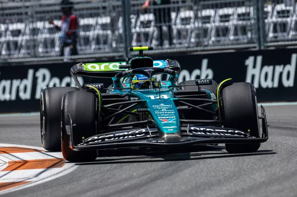 Fernando Alonso, Aston Martin AMR24