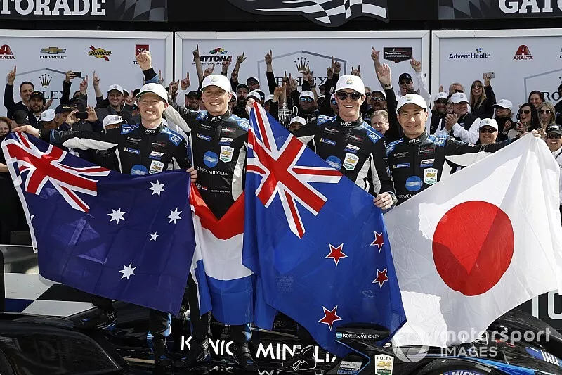 Overall Winner #10 Wayne Taylor Racing Cadillac DPi-V.R. Cadillac DPi, DPi: Renger Van Der Zande, Ryan Briscoe, Scott Dixon, Kamui Kobayashi
