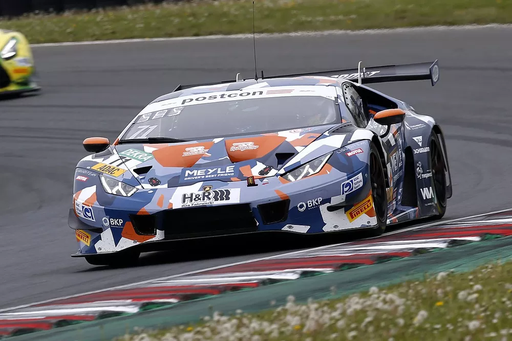 #71 T3 Motorsport Lamborghini Hurac&aacute;n GT3 Evo: Maximilian Paul, Hugo Sasse