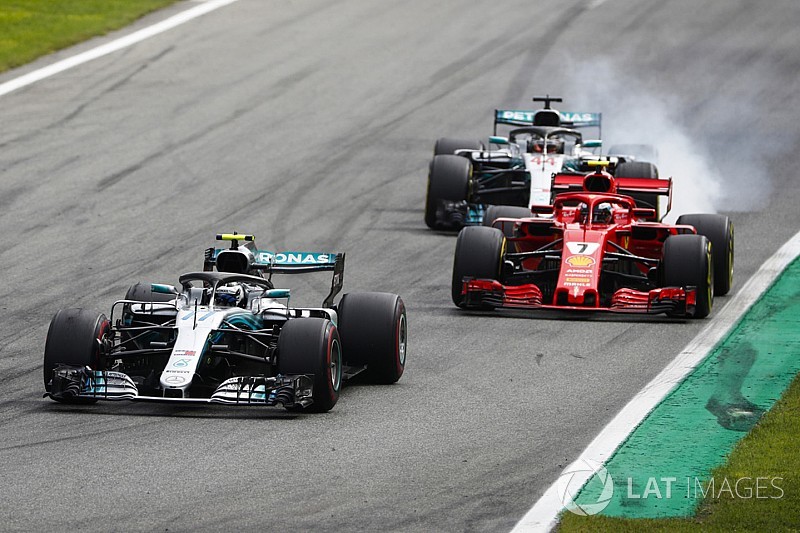 Prellbock gegen Räikkönen: Hat Mercedes Bottas geopfert?