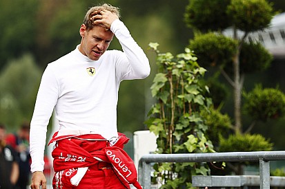 Vettel bate Ferrari em evento na Itália