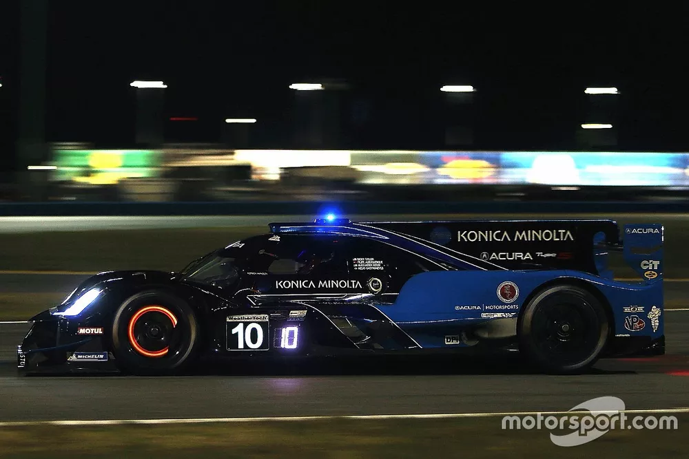 #10 Wayne Taylor Racing Acura ARX-05 Acura DPi: Ricky Taylor, Filipe Albuquerque, Alexander Rossi, Helio Castroneves