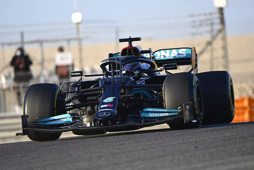Lewis Hamilton, Mercedes W12 