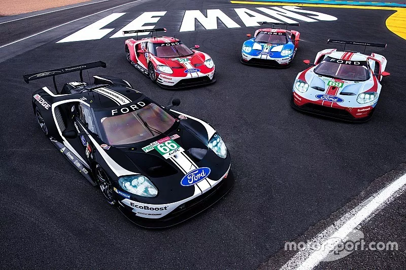 Decoraciones de los Ford GT para las 24h de Le Mans