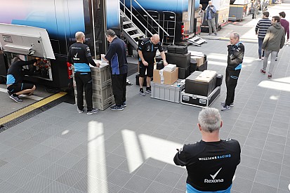 La Williams FW42 est arrivée à Barcelone