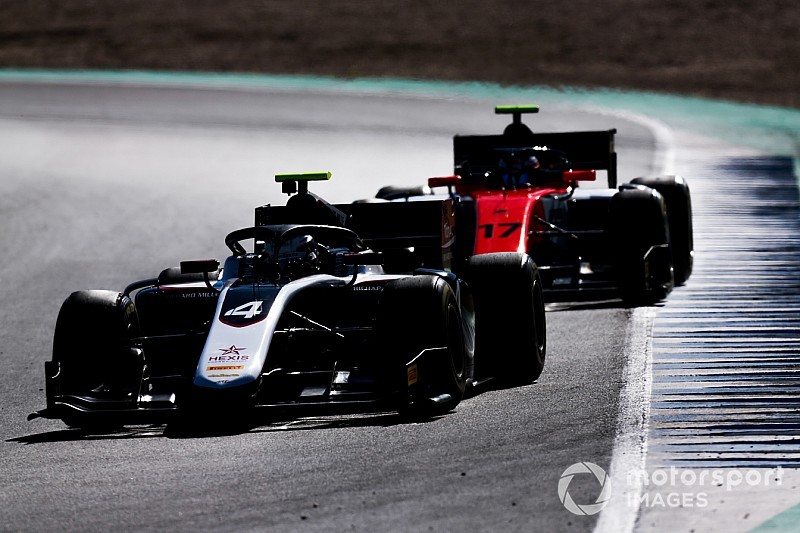 De Vries lidera el primer día de test de Fórmula 2 de 2019