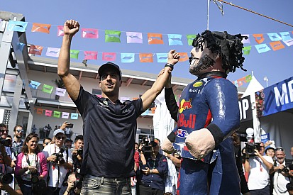 Ricciardo: "Non ho un motore diverso da Max, in Messico voglio vincere"