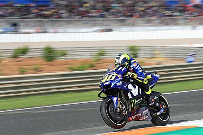 16º, Rossi se diz “desconfortável” com moto em Valência