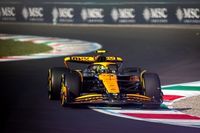 Norris logra la pole en Monza y ve una oportunidad con Verstappen 7º