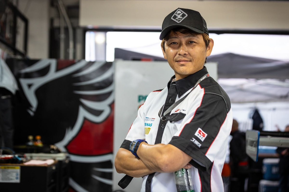 TIME to RACE 大型本 Time to Race - Watches and Speed. Stories of Men and