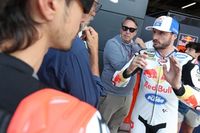 Miller afirma que no le llegan ofertas: "Mi tel&eacute;fono no est&aacute; sonando"