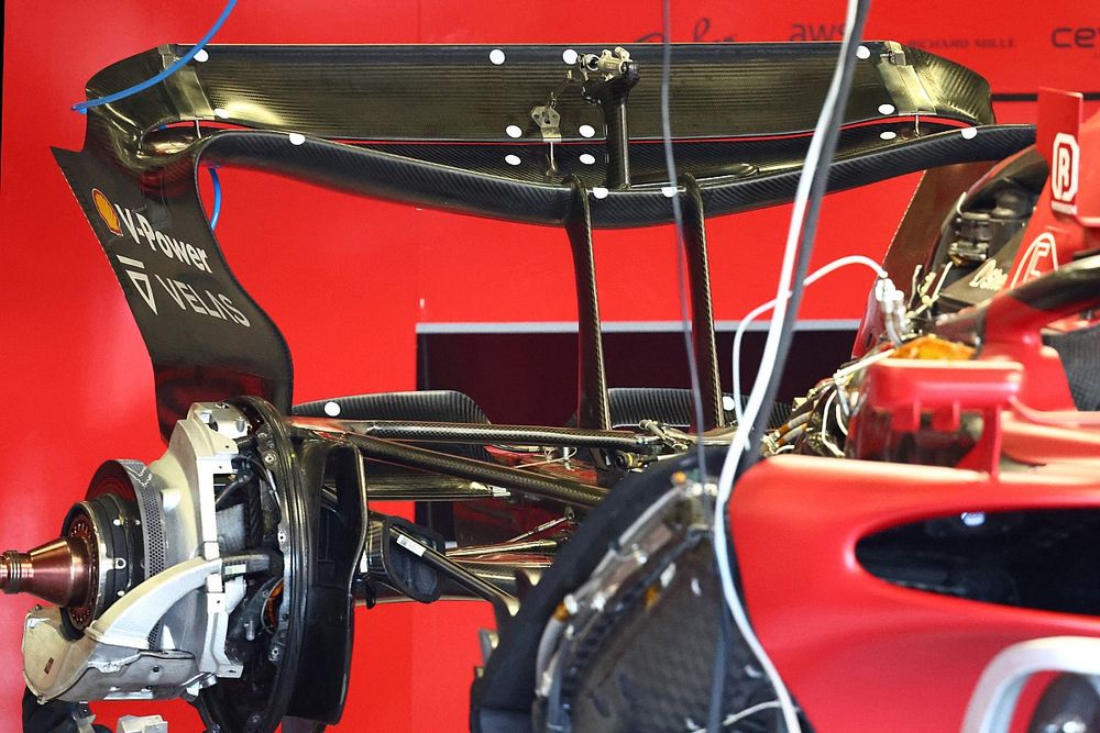 Ferrari F1-75 rear wing detail