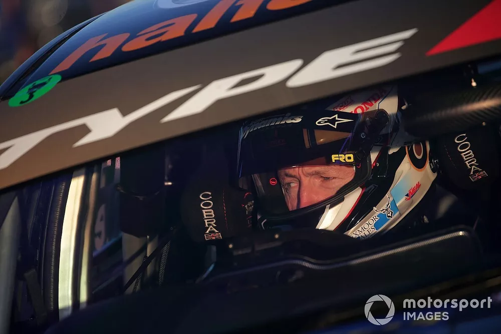 Matt Neal, Halfords Yuasa Racing Honda Civic Type R 