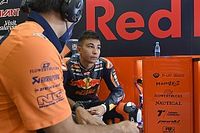 Ra&uacute;l Fern&aacute;ndez, con una fractura en la mano, intentar&aacute; correr en Arag&oacute;n