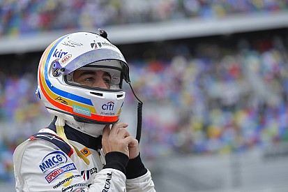 Alonso: McLaren, 2017'ye kıyasla "her anlamda" farklı olacak
