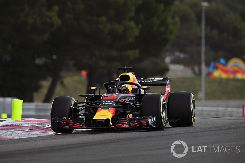 El auto de Ricciardo, dañado durante la carrera