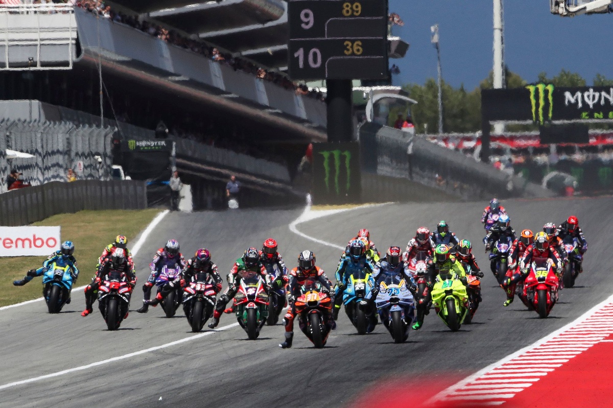 MotoGP Catalan GP: Alex Marquez beats Pedro Acosta to sprint win, Jorge Martin crashes
