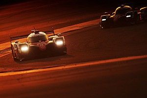 Toyota manda en las primeras tres horas en Bahrein