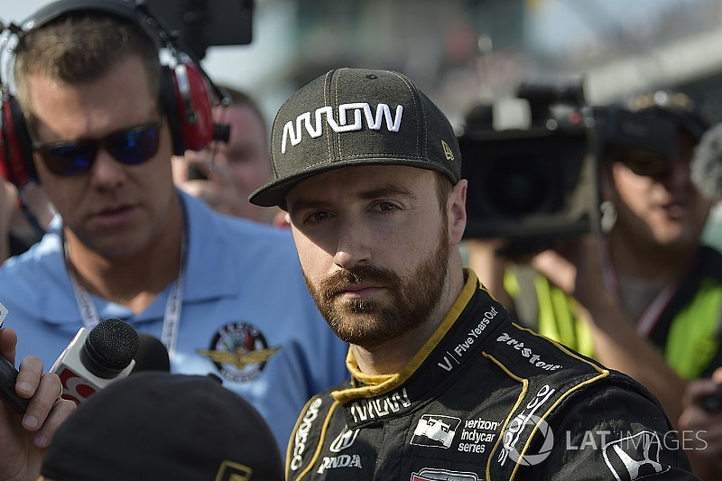 Hinchcliffe confirma que no comprará asiento para correr Indy 500