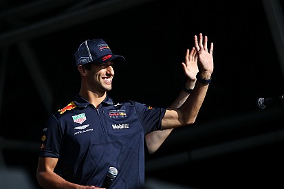 Ricciardo: Ferrari'den daha fazla ilgi olur diye beklemiştim