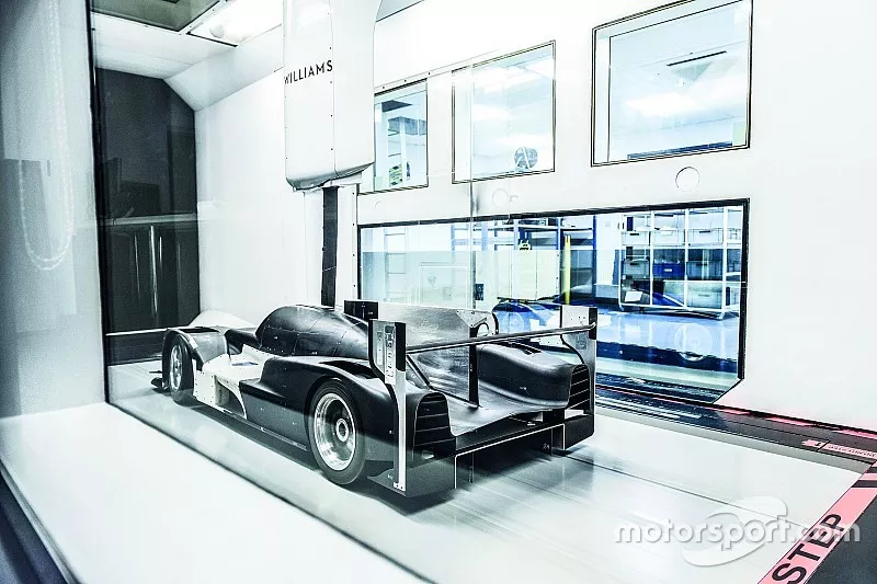 La Ginetta P1 dans la soufflerie Williams