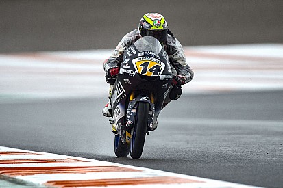 Moto3 Valencia: Arbolino gokt en pakt dominante pole-position