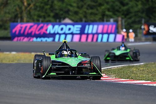 F&oacute;rmula E: Cassidy gana en un tenso final y Merhi abandona en Portland