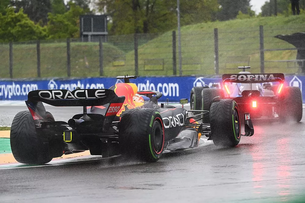 Alex Albon, Williams FW44, Max Verstappen, Red Bull Racing RB18