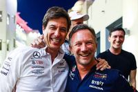 Toto Wolff eladhatja a részesedését a Mercedes F1-es csapatában?