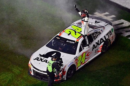 Daytona 500: William Byron gana en un accidentado inicio de la NASCAR CUP