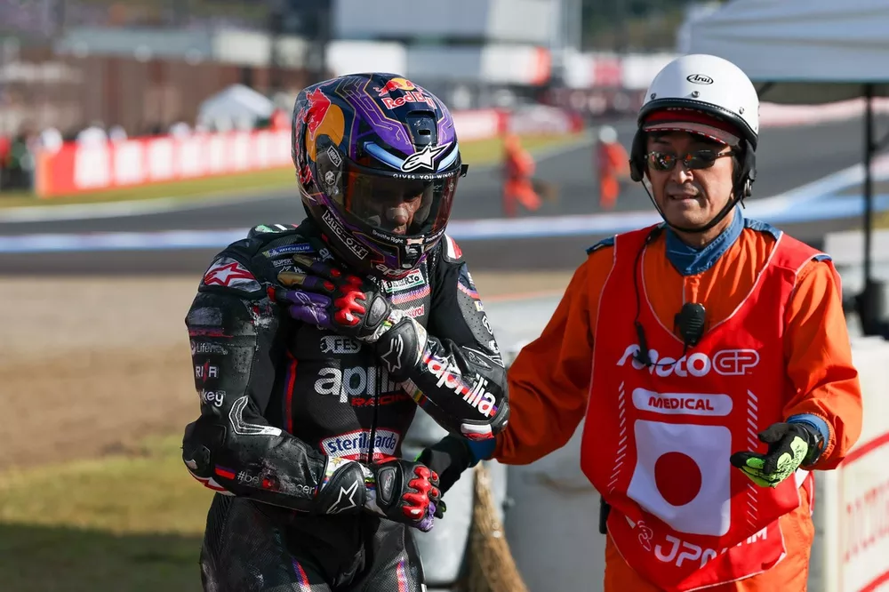 Jorge Mart&iacute;n, Aprilia Racing Team crash
