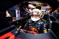 F1: Comissário da FIA diz que Tsunoda vive "desastre" e pede paciência a Red Bull