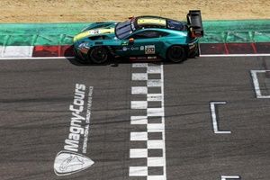 Pole em Magny-Cours, Rafael Suzuki destaca evolução no GT World Challenge Europe