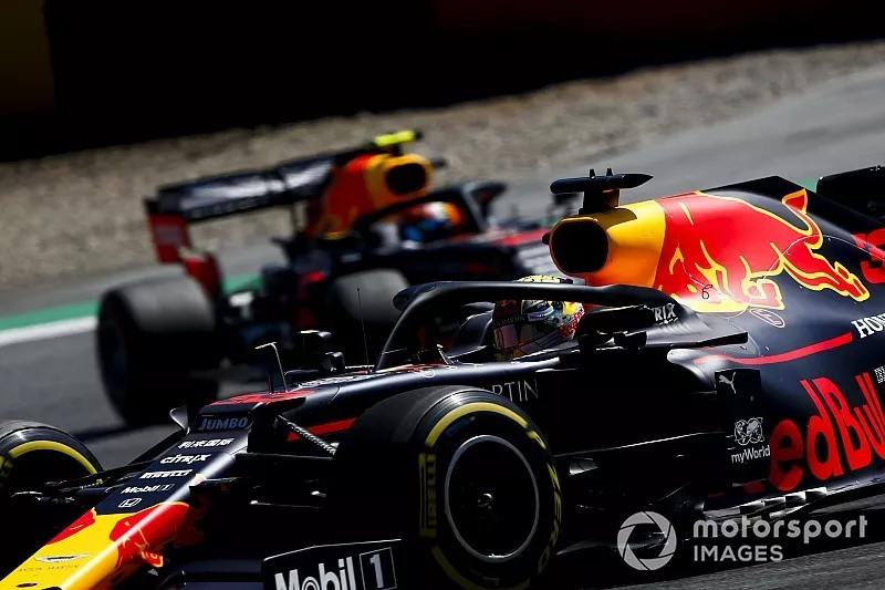 Max Verstappen, Red Bull Racing RB15,leads Pierre Gasly, Red Bull Racing RB15