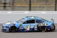 Harvick gana la pole en Kansas, Daniel Su&aacute;rez en cuarto puesto